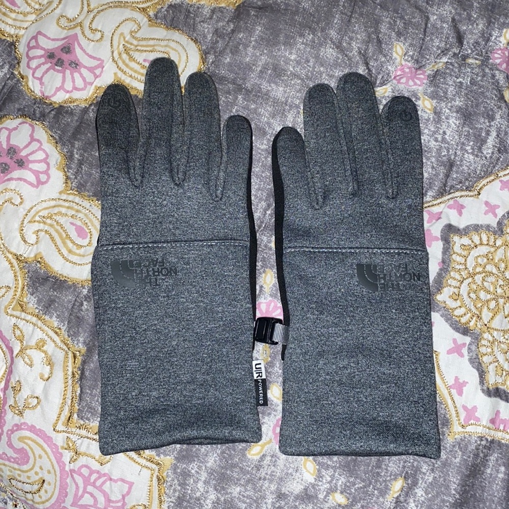 Women’s Gray north face gloves